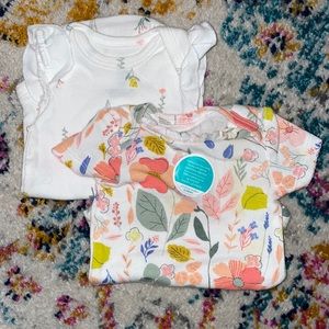 Baby girl short sleeve onesies